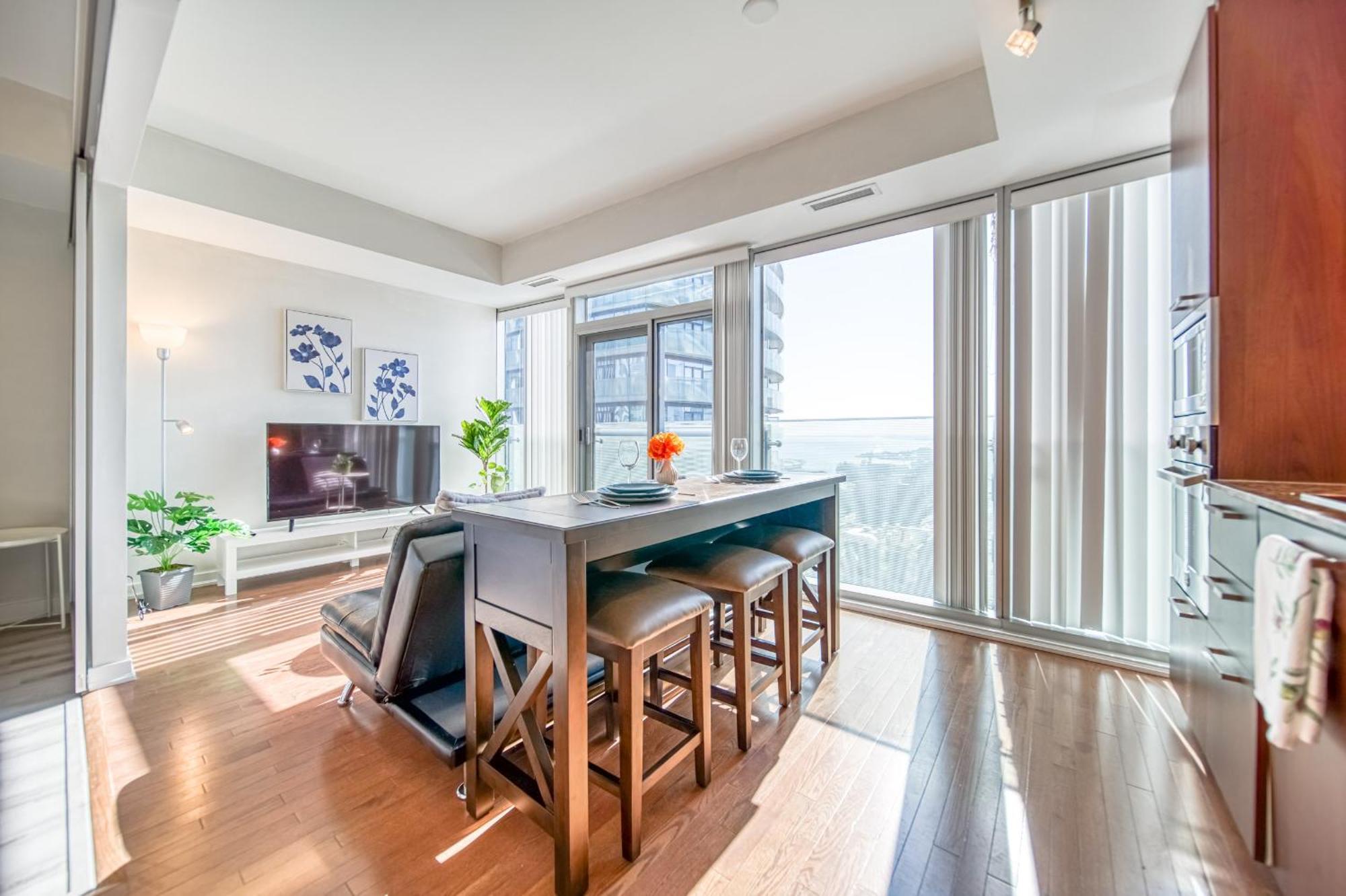 Skytree - Modern Rusty Condo Close To Union Station In Heart Of Downtown 토론토 객실 사진